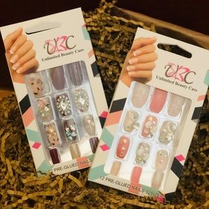 Fashion design press on pre -glued nails